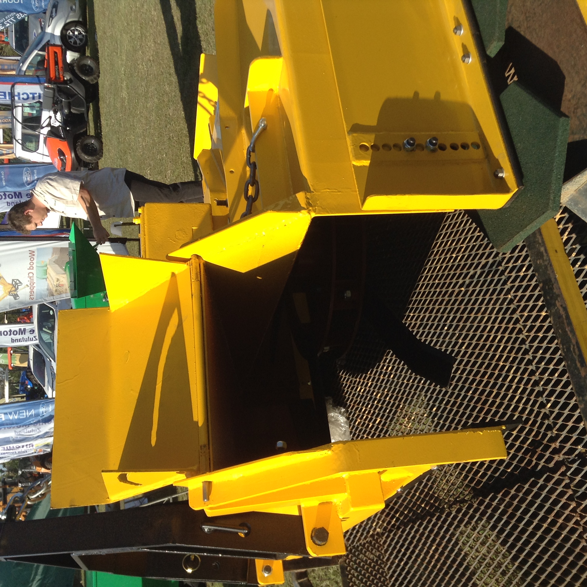 High-Flow Skid-Steer Forestry Mulcher thumbnail 3