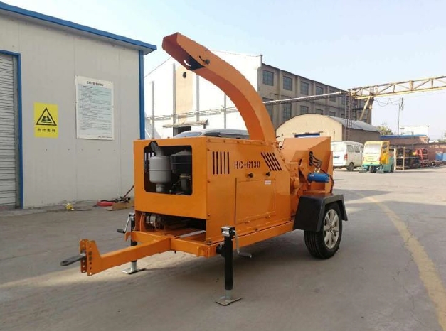 130 mm Hydraulic Feed Wood Chipper | 32 HP Diesel | Professional Branch Chipper thumbnail 5