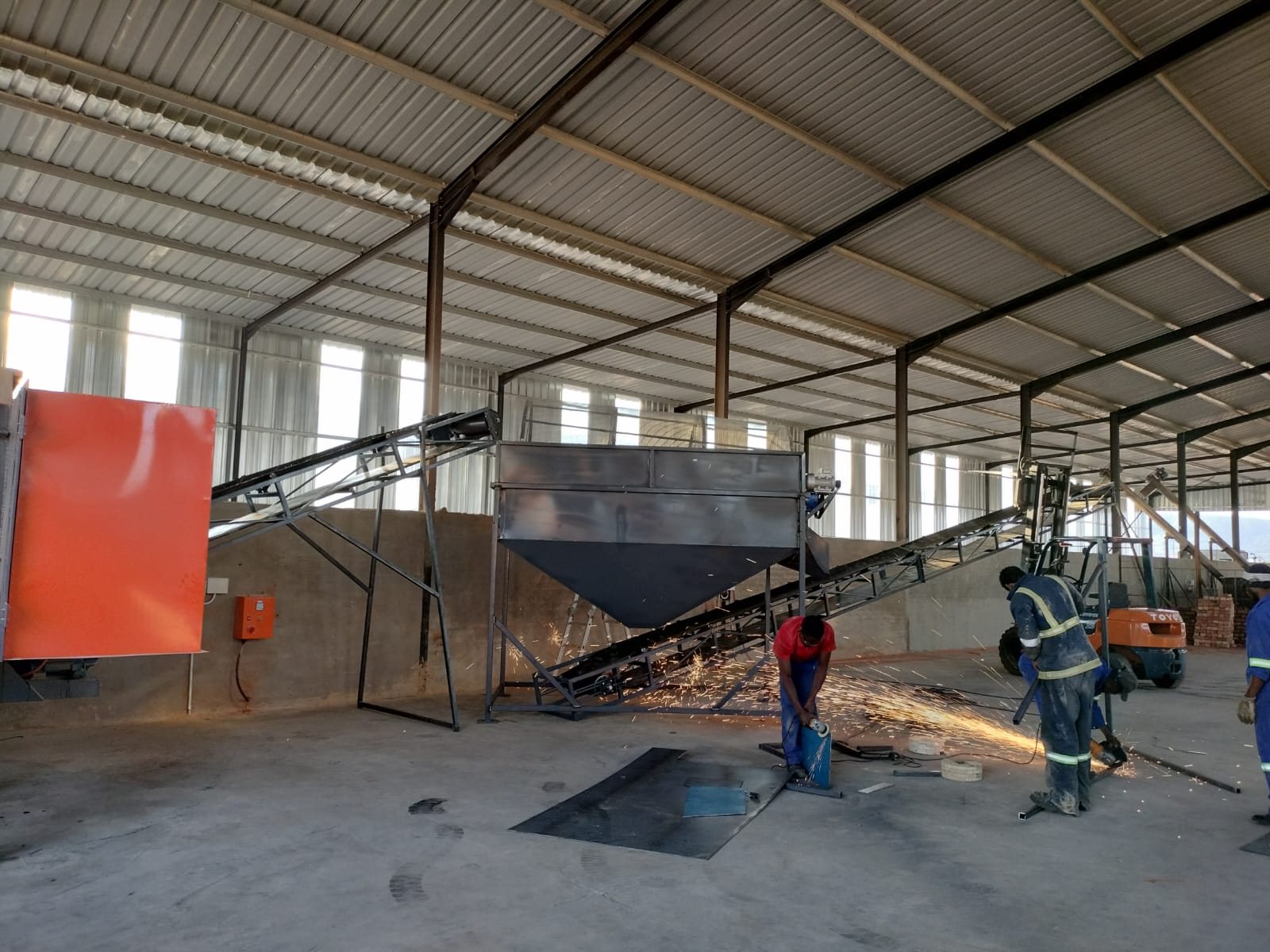Heavy-Duty Trommel Screens | Compost, Mulch & Waste Screening South Africa thumbnail 7