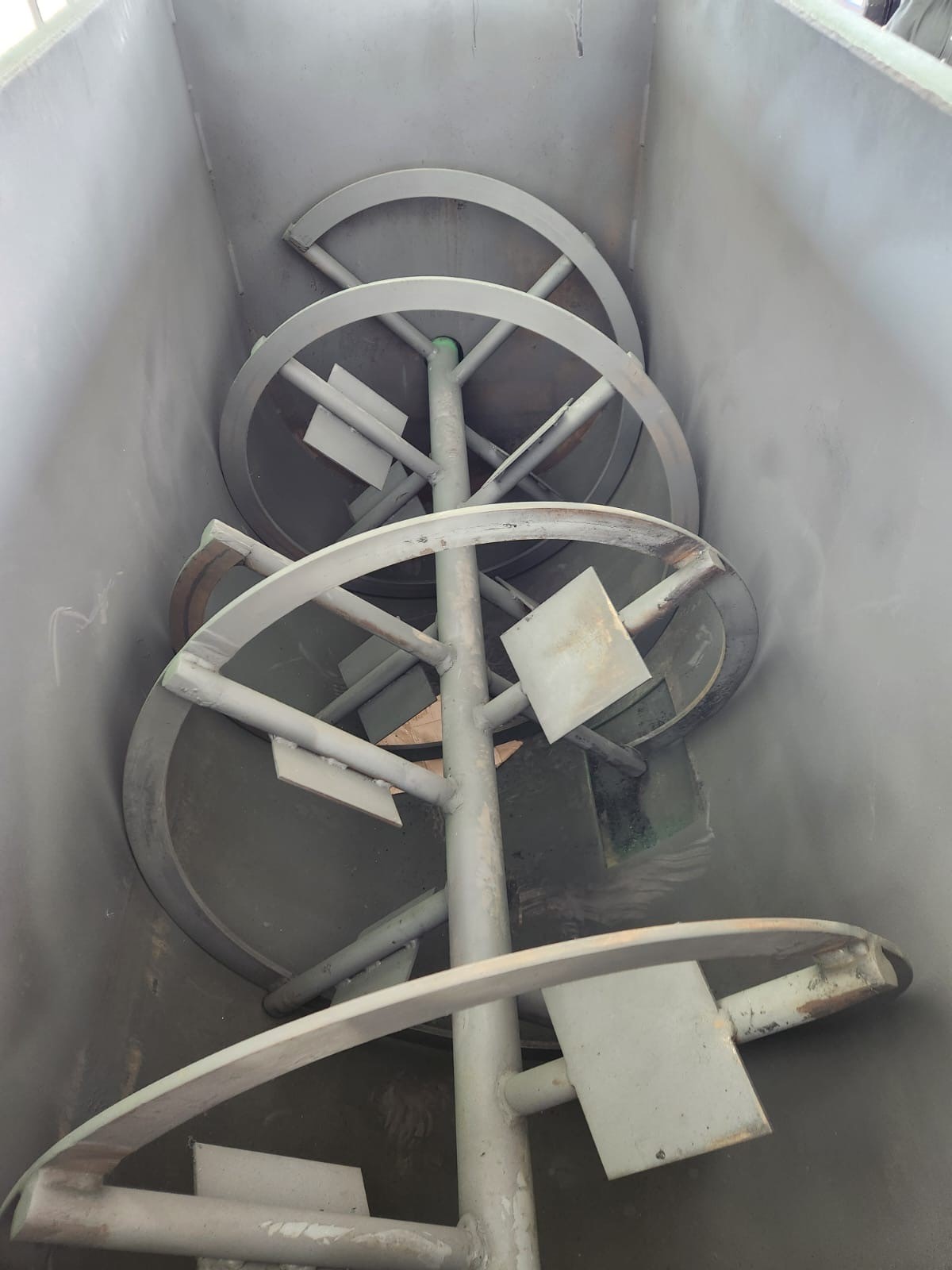 Ribbon Blender